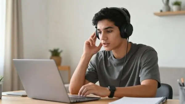 Clases de Aptis B1 online en directo — Campus Study Centre Curso de preparación del Aptis B1 en grupos reducidos — Campus Study Centre