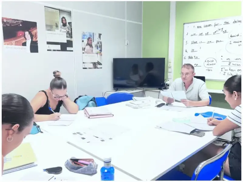 Clase de preparación examen C1 Advanced Cambridge en Valencia